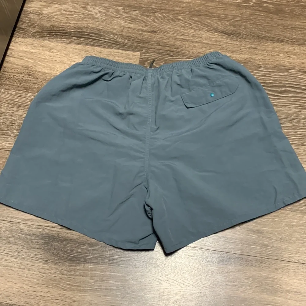 Patagonia Shorts - Picture 8 of 8